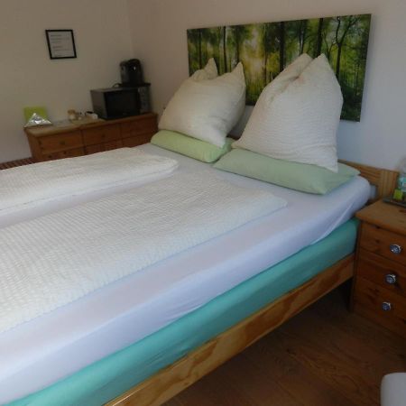 Bed & Breakfast Engen Ngoại thất bức ảnh